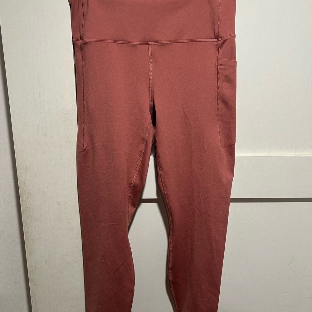 All in Motion Dark Pink Dynamic Flex 7/8 Leggings